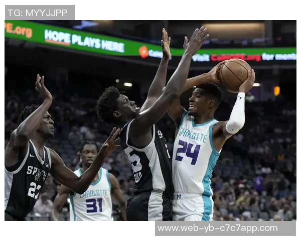 布兰登米勒因伤退场黄蜂主帅期待医疗报告结果希望他能尽快恢复 布兰登米勒因伤退场黄蜂主帅期待医疗报告结果希望他能尽快恢复