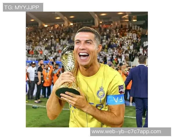 C罗支持本泽马留队或转会胜利或因罢赛遭遇处罚风险